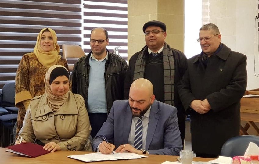 صوت| لدعم النساء الرياديات  .. العمل" و"الحاسبات الفلسطينية" يوقعان مذكرة تفاهم 